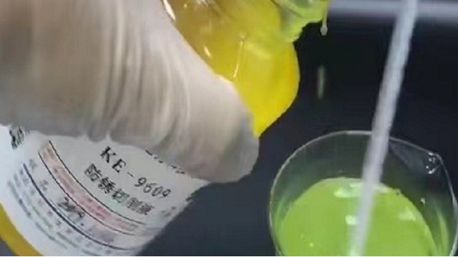 石墨加工中心的切削液有哪些功能？